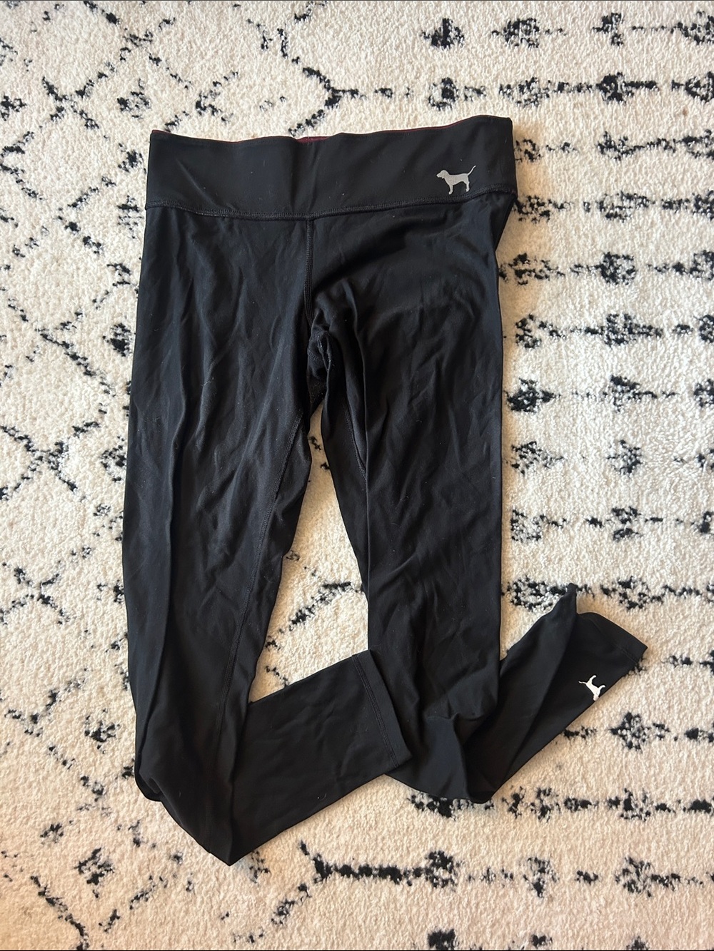 PINK Victoria's Secret Black Girls' Logo Performance Leggings